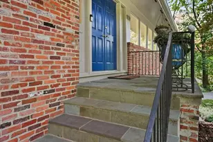 9228 Farnsworth Dr, Potomac, MD 20854 - Photo 38