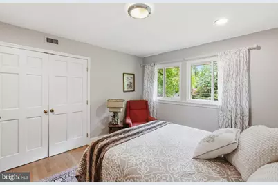 9228 Farnsworth Drive, Potomac, MD 20854 - Photo 26