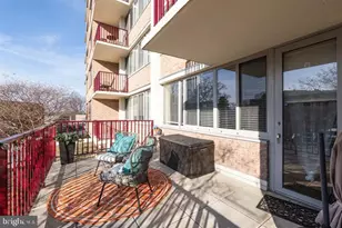 1220 Blair Mill Rd, Silver Spring, MD 20910 - Photo 30