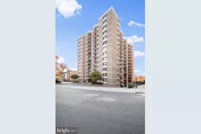 4 Monroe Street #4-802, Rockville, MD 20850 - Photo 2