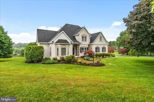 23813 Echo Creek, Gaithersburg, MD 20882 - Photo 2