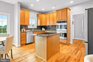 23813 Echo Creek, Gaithersburg, MD 20882 - Photo 12
