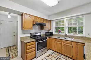 1 Chagall Ct, North Potomac, MD 20878 - Photo 18
