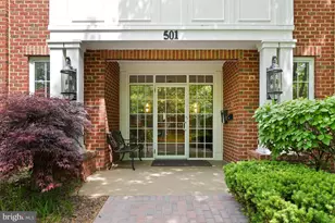 501 King Farm Blvd, Rockville, MD 20850 - Photo 2