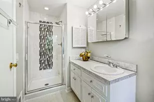 9120 Paddock Ln, Potomac, MD 20854 - Photo 44