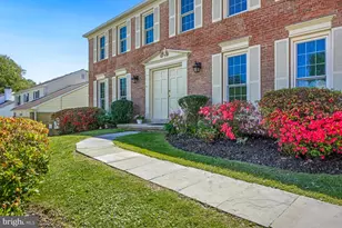 9120 Paddock Ln, Potomac, MD 20854 - Photo 2