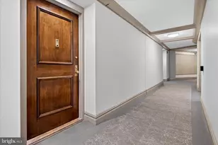 5225 Pooks Hill Rd, Bethesda, MD 20814 - Photo 4