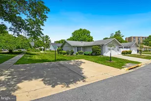 15200 Hyde Park Dr, Silver Spring, MD 20906 - Photo 24