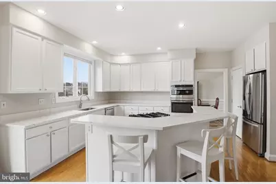 11418 Tall Forest Circle, Germantown, MD 20876 - Photo 10