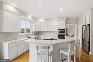 11418 Tall Forest Cir, Germantown, MD 20876 - Photo 10