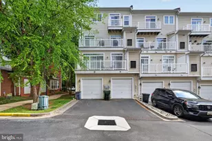 19417 Dover Cliffs Cir, Germantown, MD 20874 - Photo 4