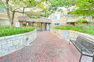 7111 Woodmont Ave, Bethesda, MD 20815 - Photo 16
