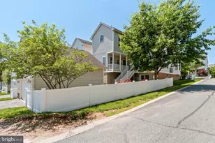23237 Robin Song Dr, Clarksburg, MD 20871 - Photo 54