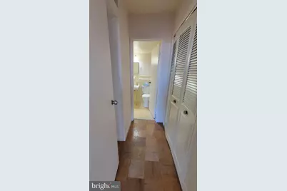 10401 Grosvenor Place #1308, Rockville, MD 20852 - Photo 6