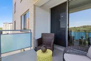 10201 Grosvenor Pl, Rockville, MD 20852 - Photo 36