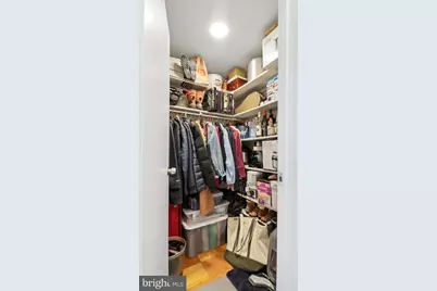 10201 Grosvenor Place #1009, Rockville, MD 20852 - Photo 32