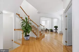 308 Barnside Pl, Rockville, MD 20850 - Photo 8