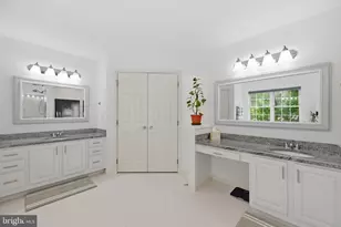 308 Barnside Pl, Rockville, MD 20850 - Photo 28