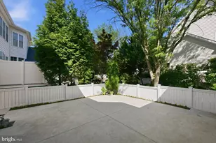308 Barnside Pl, Rockville, MD 20850 - Photo 4