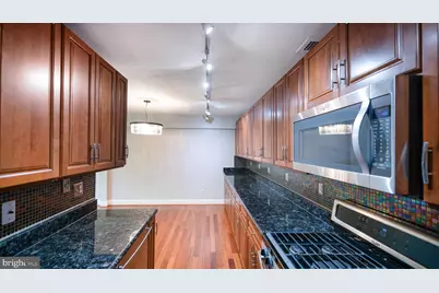 4970 Battery Lane #104, Bethesda, MD 20814 - Photo 8