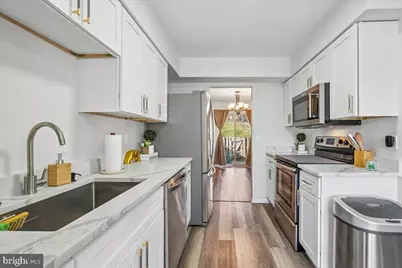 13410 Country Ridge Drive, Germantown, MD 20874 - Photo 8