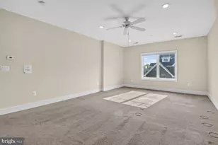 13828 Travilah Rd, Rockville, MD 20850 - Photo 36