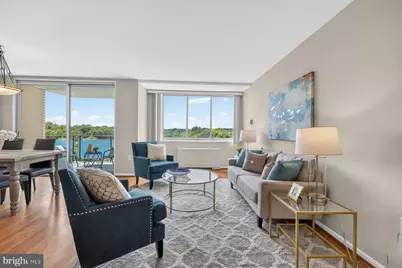 10401 Grosvenor Place #1327, Rockville, MD 20852 - Photo 6