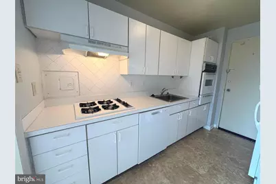 10500 Rockville #614, Rockville, MD 20852 - Photo 8