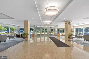 10500 Rockville Pik, Rockville, MD 20852 - Photo 26