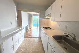 10500 Rockville Pik, Rockville, MD 20852 - Photo 10