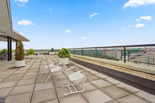10500 Rockville Pik, Rockville, MD 20852 - Photo 22