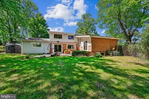 300 Gilsan Ct, Silver Spring, MD 20902 - Photo 18