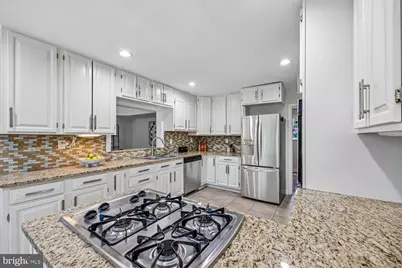 300 Gilsan Court, Silver Spring, MD 20902 - Photo 44