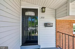 300 Gilsan Ct, Silver Spring, MD 20902 - Photo 12