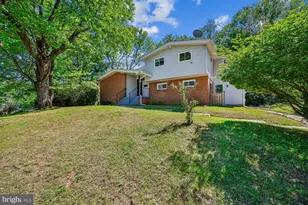300 Gilsan Ct, Silver Spring, MD 20902 - Photo 10