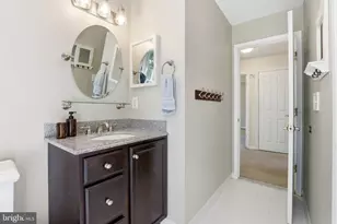 119 Thurgood St, Gaithersburg, MD 20878 - Photo 32