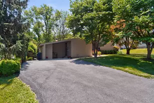 11716 Cherry Grove Dr, North Potomac, MD 20878 - Photo 30
