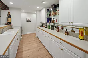 6211 Yorkshire Terrace, Bethesda, MD 20814 - Photo 32