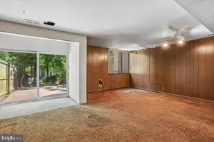 8174 Inverness Ridge Rd, Potomac, MD 20854 - Photo 16