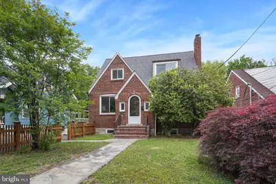 8209 Flower Avenue, Takoma Park, MD 20912 - Photo 2