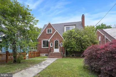 8209 Flower Avenue, Takoma Park, MD 20912 - Photo 2