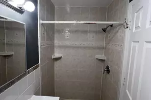 12220 Centerhill St, Silver Spring, MD 20902 - Photo 32
