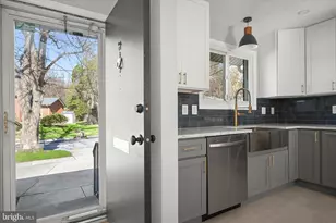 9720 Hedin Dr, Silver Spring, MD 20903 - Photo 12