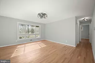 9720 Hedin Dr, Silver Spring, MD 20903 - Photo 28