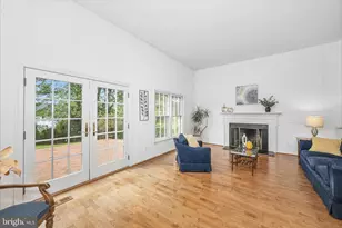 9924 Shrewsbury Ct, Montgomery Village, MD 20886 - Photo 8