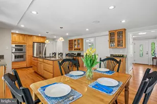 14404 Kings Grant St, North Potomac, MD 20878 - Photo 10