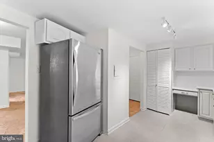 4601 N Park Ave, Chevy Chase, MD 20815 - Photo 12