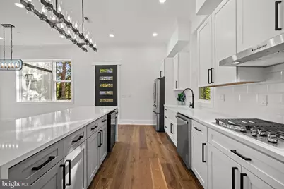 811 Sligo Creek Parkway, Takoma Park, MD 20912 - Photo 6