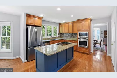 14332 Cartwright, Gaithersburg, MD 20878 - Photo 2