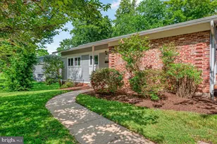 14407 Briarwood Terrace, Rockville, MD 20853 - Photo 2